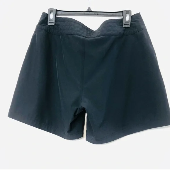 Sold LA BLANCA "All Board" 5-Inch Board Shorts- Black/Gold- Size Medium - Picture 5 of 9